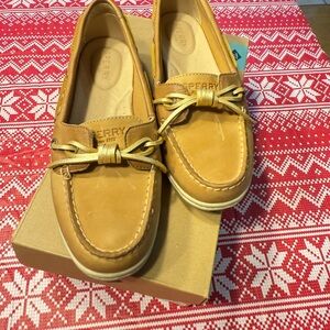 Sperry Oat Boat Shoes size 7.5 W NWT